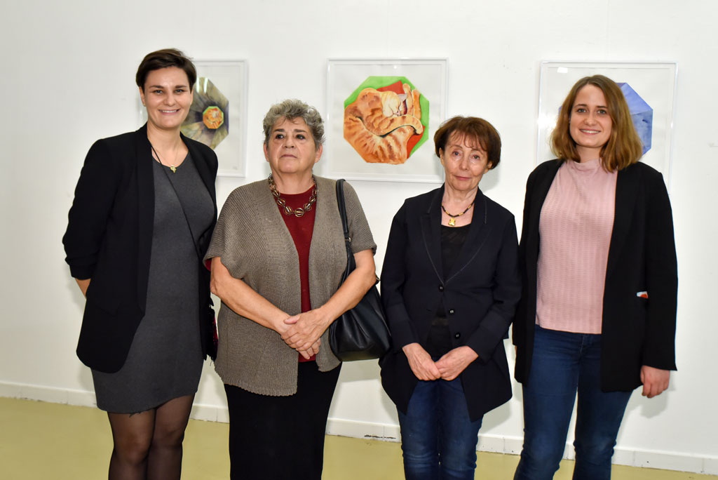 Barbara Mithlinger, Gabriele Matzner, Nina WR und Marina Hanke in der Ausstellung „Oktogone“, Galerie „ega: frauen in zentrum“